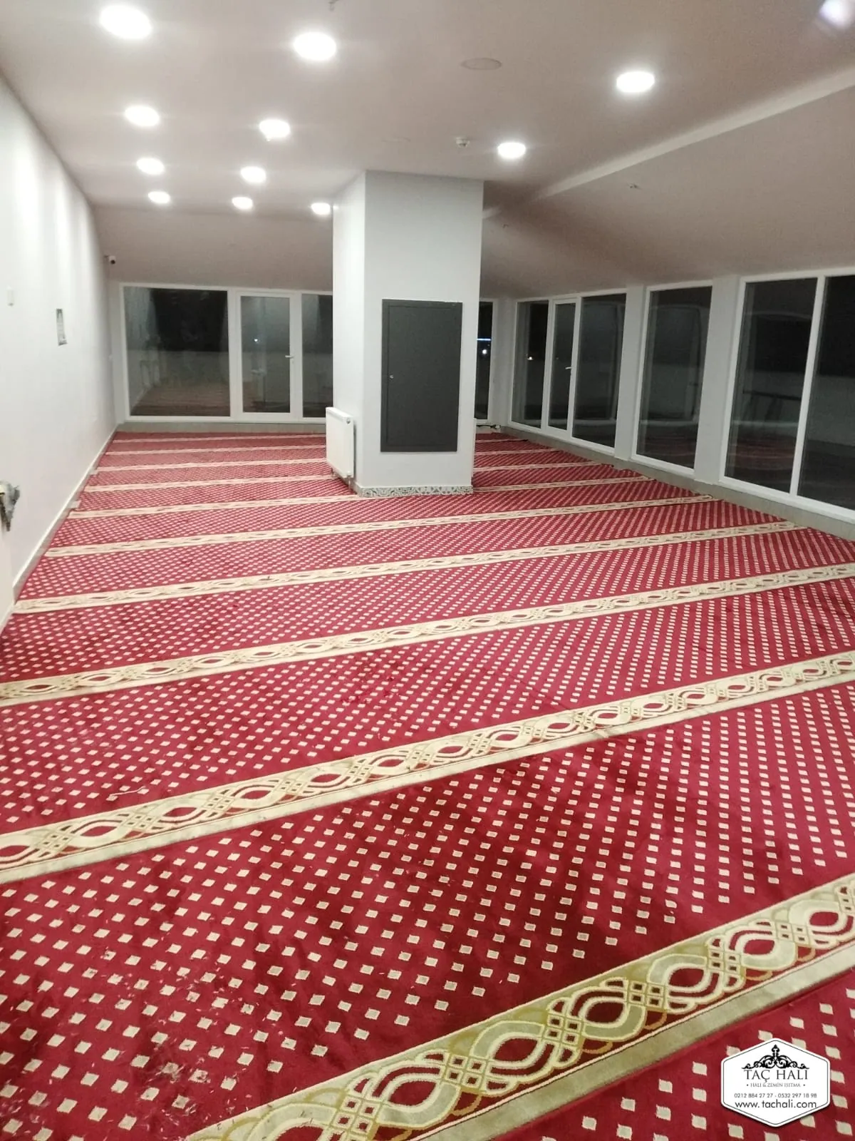 Bordo Cami Halısı
